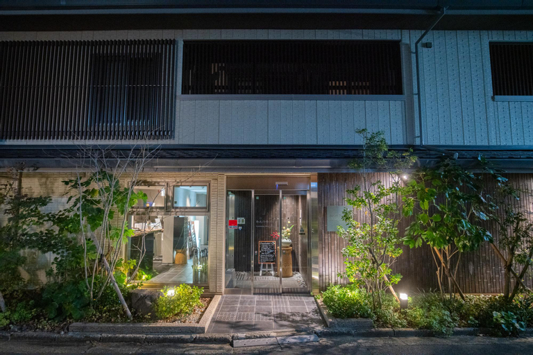 Karasuma Rokujo Hotel, Kyoto