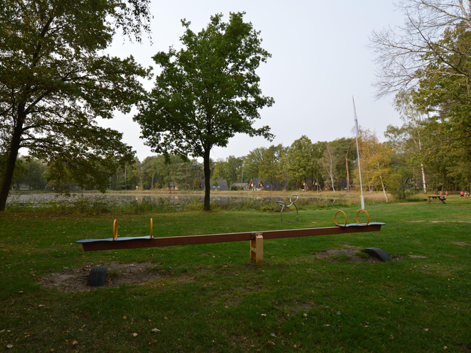 Others 4, Holiday Home in Stramproy near Nature, Weert