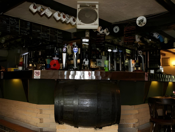 Food & Drinks 3, Hogs Head Hotel, Nottinghamshire