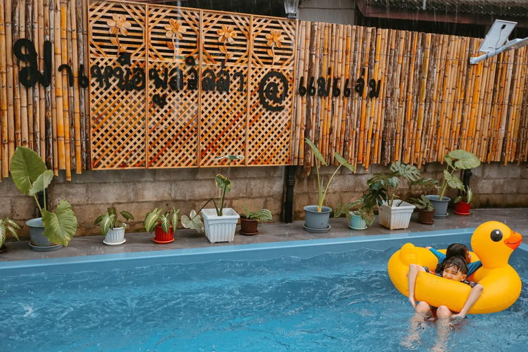 Swimming Pool 11