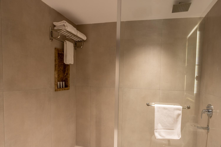 Bathroom 4, Skyline Hotel & suites, Tabuk