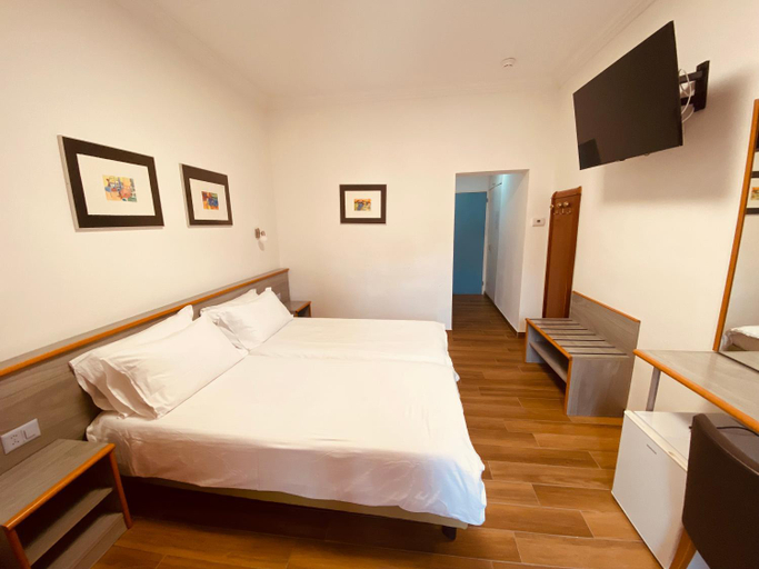 Bedroom 3, Hotel Garni Montaldi, Locarno