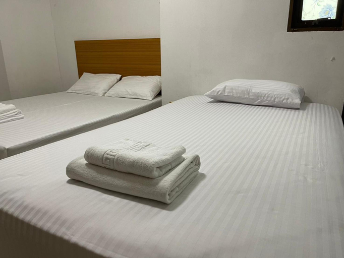 Bedroom 18