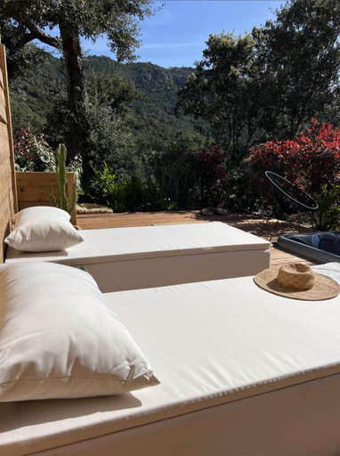 Bedroom 2, Casa Suvara - Chambres d'hotes de charme I Piscines ou SPA privatifs, Corse-du-Sud
