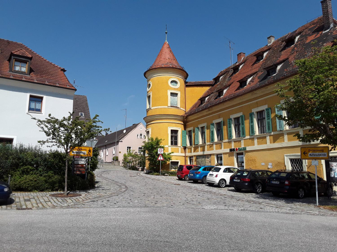 Others 4, Gaststatte Liebl, Regensburg