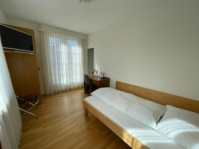 Bedroom, Hotel Rossli, Arlesheim