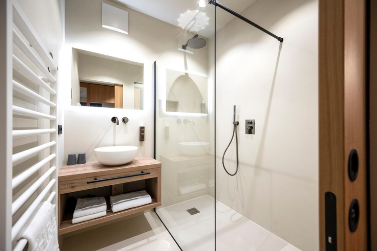 Bathroom 4, Berghotel Schlemmer Dolomites, Bolzano
