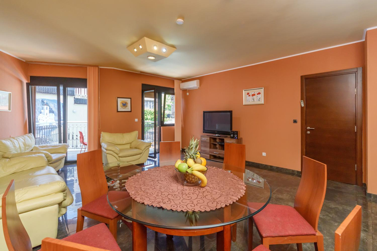 Others 4, Apartments Coral