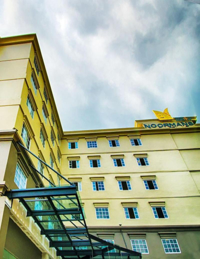 Exterior 21