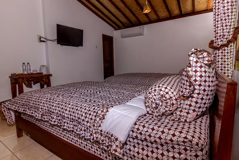 Bedroom 12