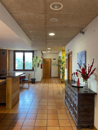 Others 5, Hotel Font del Pla, Girona
