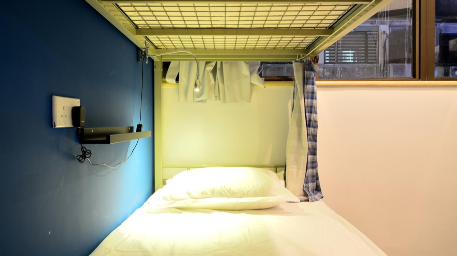 Bedroom 13