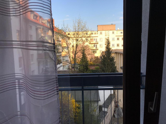 Exterior & Views, Central-Apartment-Adria, Regionalverband Saarbrücken