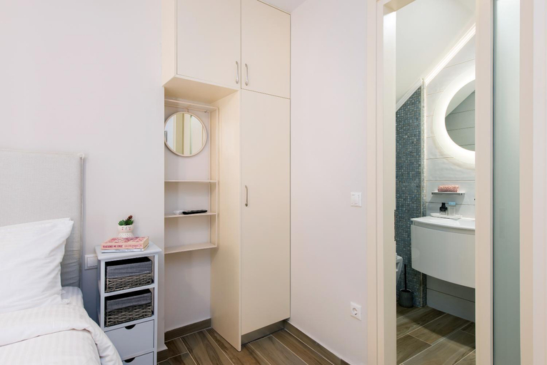 Bathroom 1, Mar Luxury Suite, Ionian Islands
