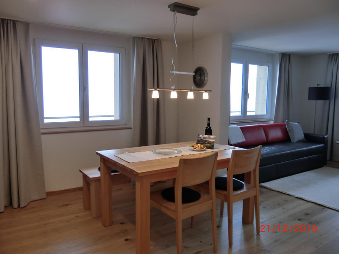 Others 5, Chalet Raufthubel, Interlaken
