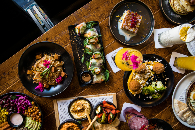 Food & Drinks 4, Block Hotel
