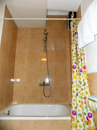 Bathroom 4, Hotel Royal, Málaga