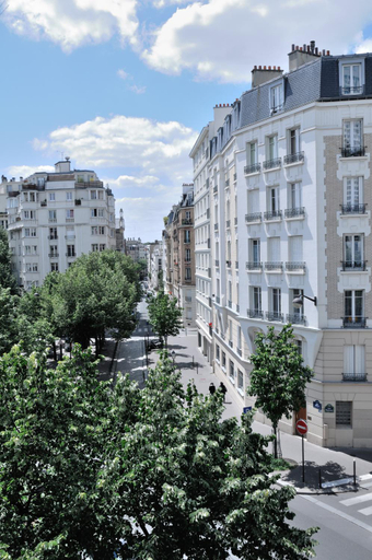 Others 5, Hotel Verlaine, Paris