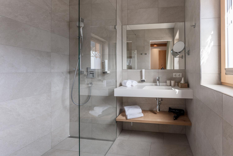 Bathroom 4, Aparthotel Ursprung, Liezen