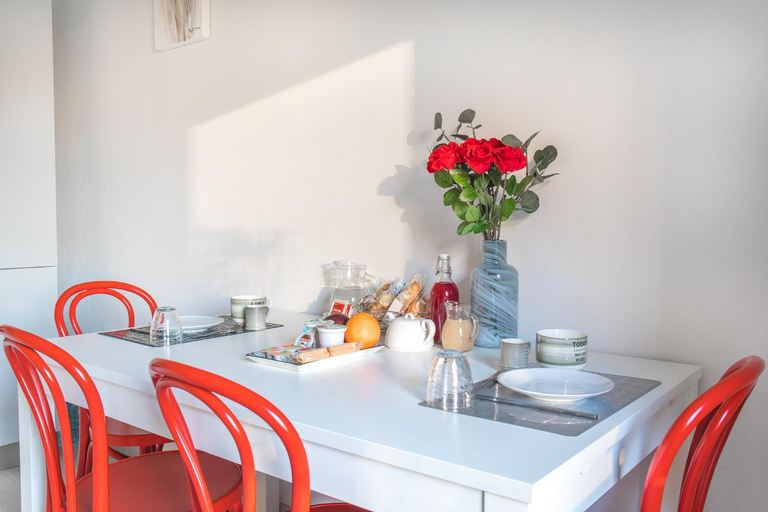 Others 4, B&B ELDOM, Bologna