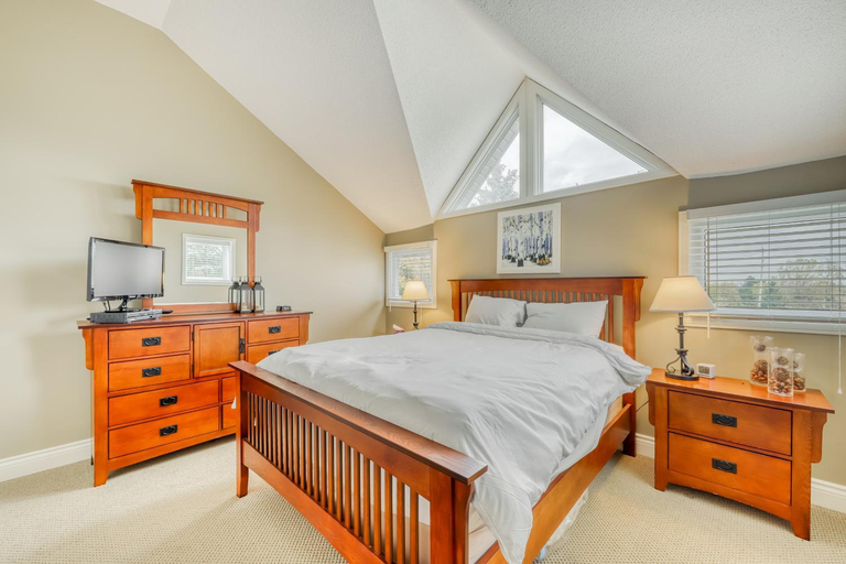 Bedroom 14