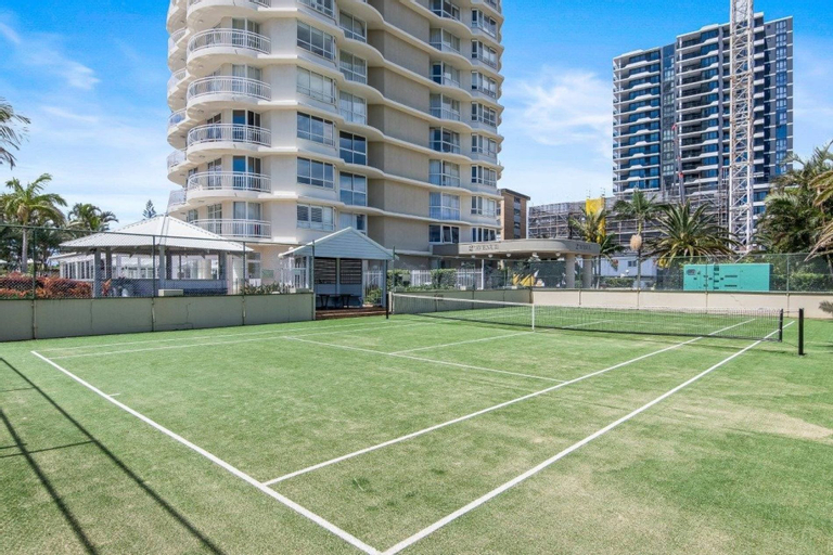 Exterior & Views 2, Ocean View Coastal Haven in Burleigh, Gold Coast