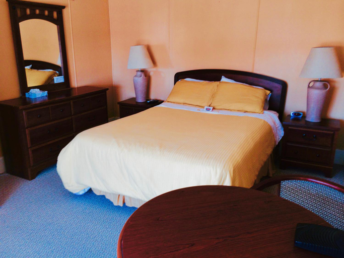 Bedroom 6