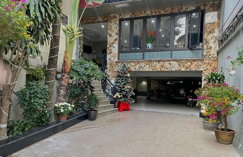 Đong Đo Hotel, Ngô Quyền