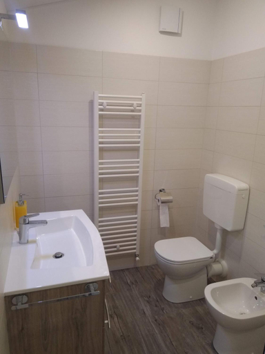 Bathroom 5