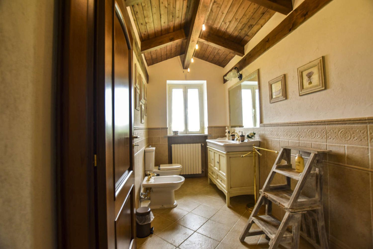 Bathroom 4