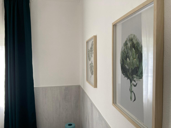 Bathroom 3, Surfer's Den Ericeira-NEW, Mafra