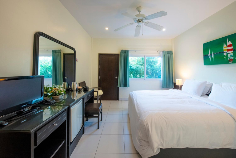 Bedroom 6