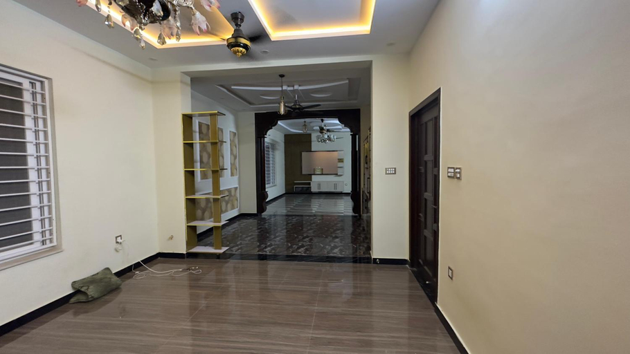 Public Area, Red Lagoon Guest House, Islamabad