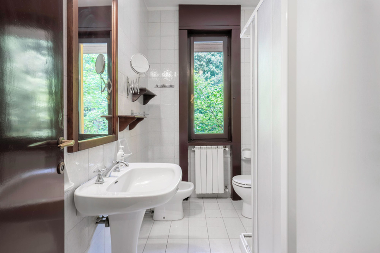 Bathroom 4, Tenuta De Paoli, Pisa