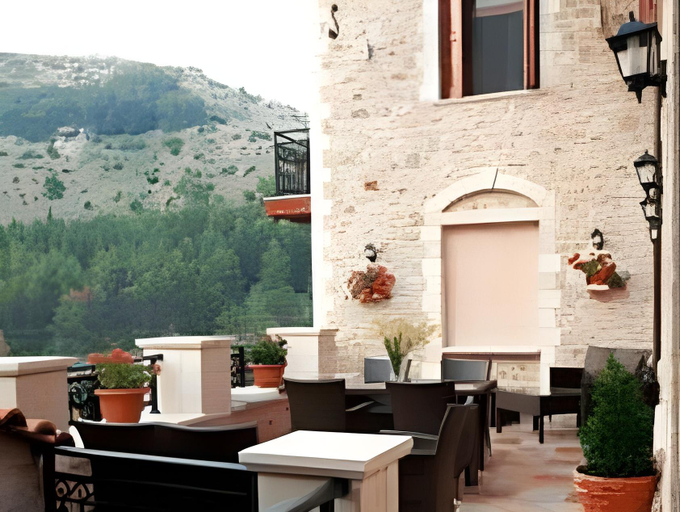 Food & Drinks 3, Amanites Guesthouse, Peloponnese