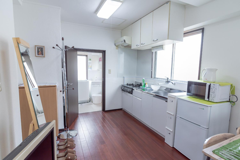 Others 3, Uhome Iriya Apartment, Taitō