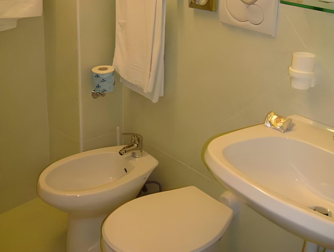 Bathroom 4, Villa Chiara Taormina, Messina