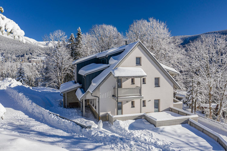 Others 4, Pension Valon, Trutnov