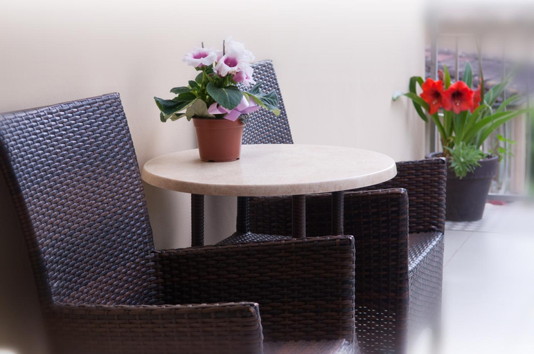 Others 4, Hotel Elisabetta, Massa Carrara