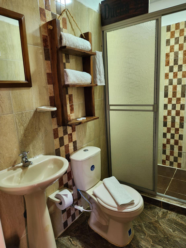 Bathroom 3, Hotel Campestre Palmas del Zamorano, Curití