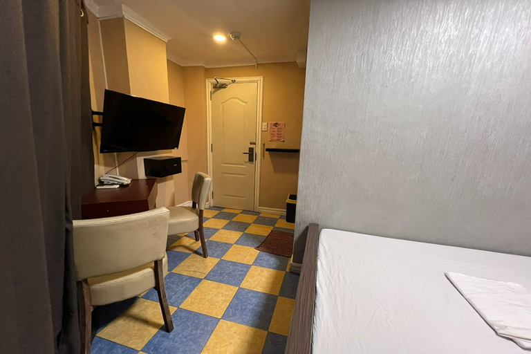 Bedroom 9