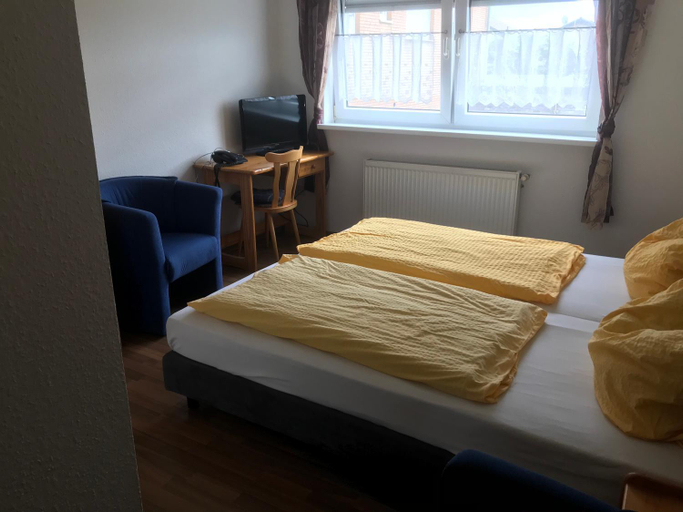 Others 4, Hotel Kaufmann, Rhein-Kreis Neuss