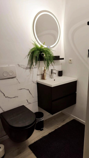 Bedroom 2, Logement romantique et cosy, Hainaut