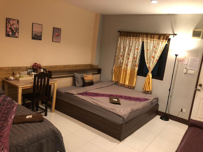 Bedroom 8