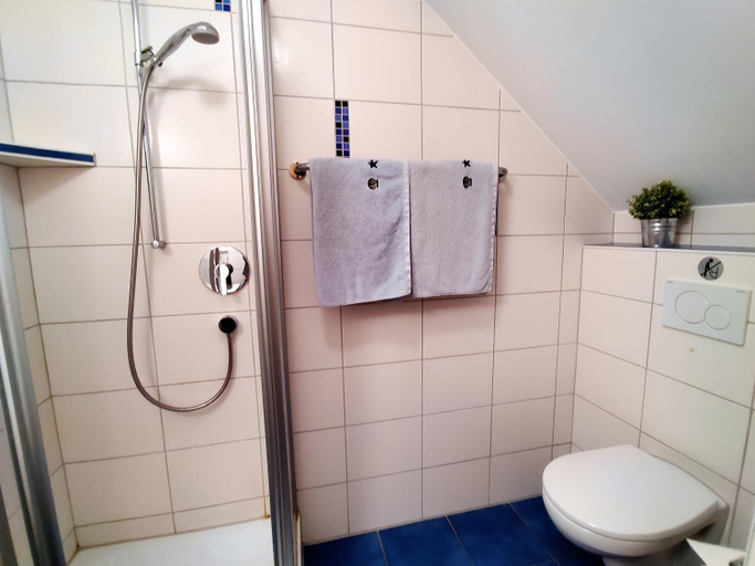 Bathroom 2, BodenSEE Haus am Geissbock, Bodenseekreis
