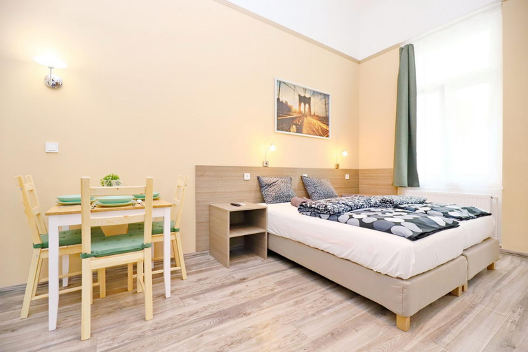 Bedroom 2, Vaci Apartments, Budapesti