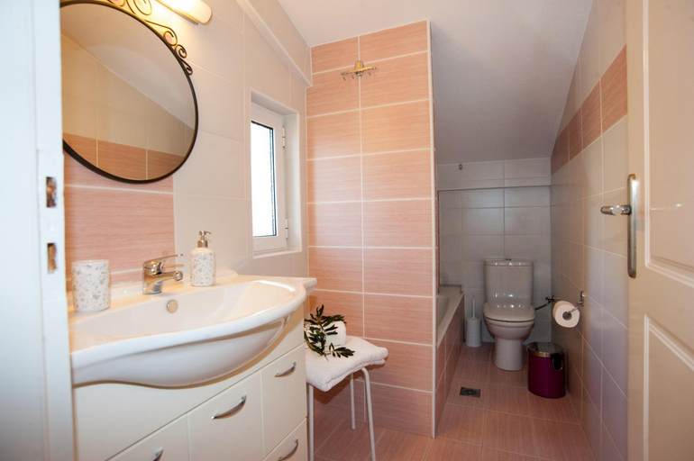 Bathroom 3, Nicopolis Villa, Epirus
