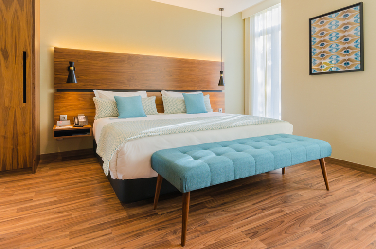 Bedroom 2, Hotel Vincci Liberdade, Lisbon