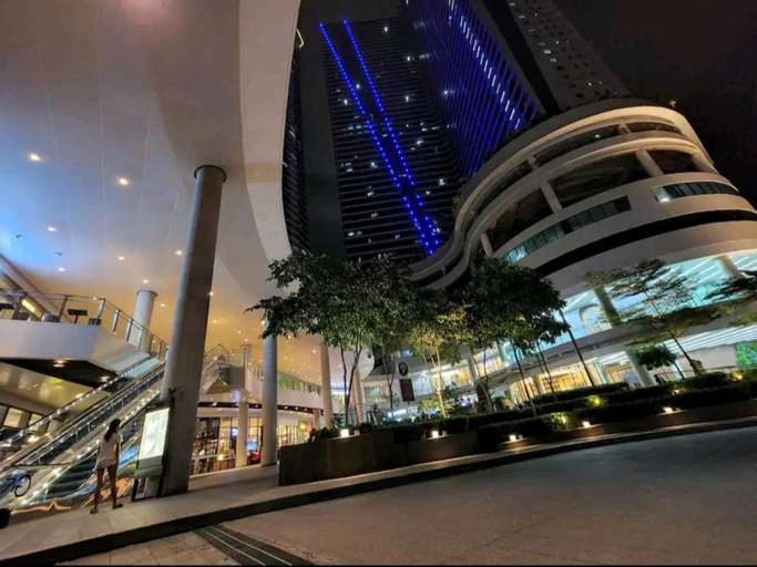 Heart of Makati, (WiFi/Netflix/Disney included), central location, Makati City