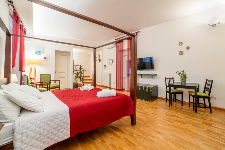 Bedroom 2, Natoli Apartments, Palermo